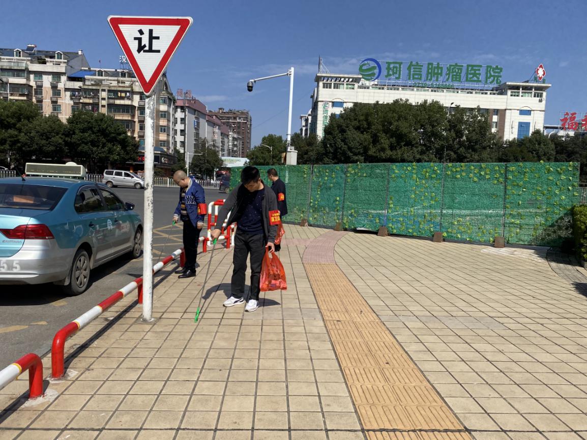 助力国卫迎复审，大祥区纪委监委党员志愿者在行动(图5)